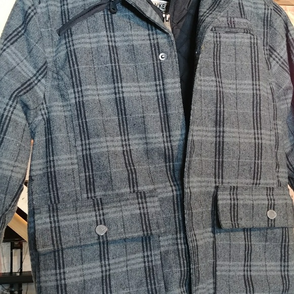 Boys Coat - Picture 1 of 3